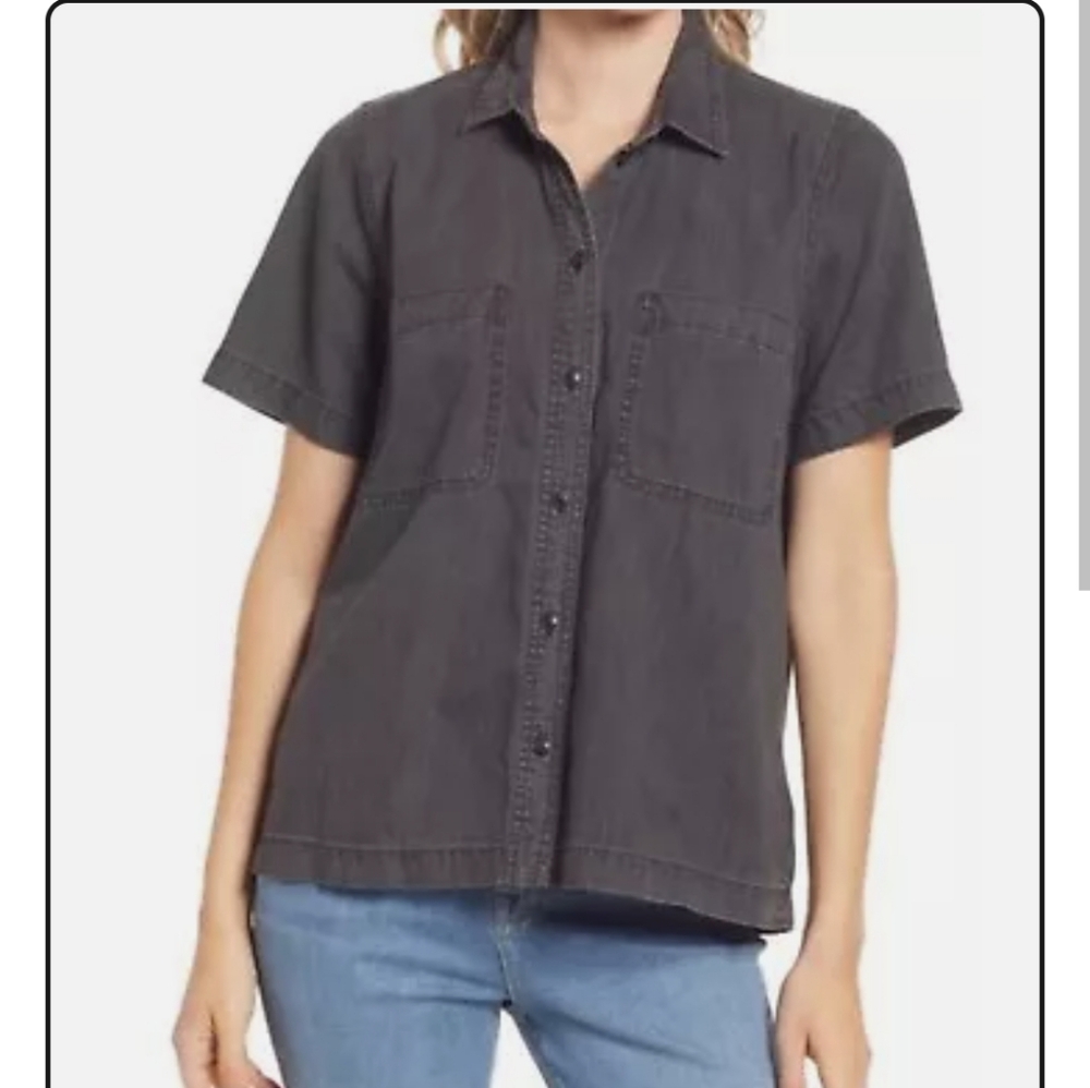 Madewell Denim Short Sleeve Button Down Shirt in Lunar Wash size S